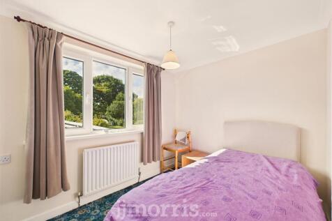 Bedroom 3/Study