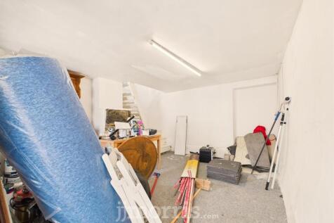 Office/Bedroom/Workroom