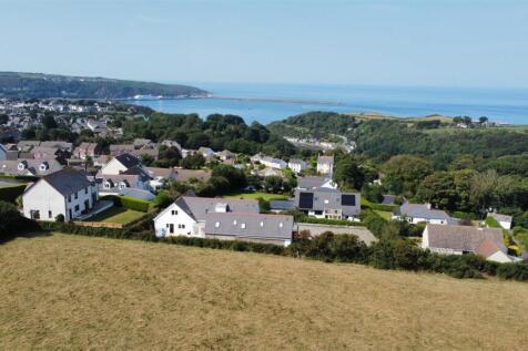 Highview,, Plas-y-Fron Fishguard, Pembrokeshire, S