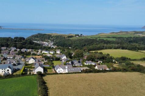 Highview,, Plas-y-Fron Fishguard, Pembrokeshire, S