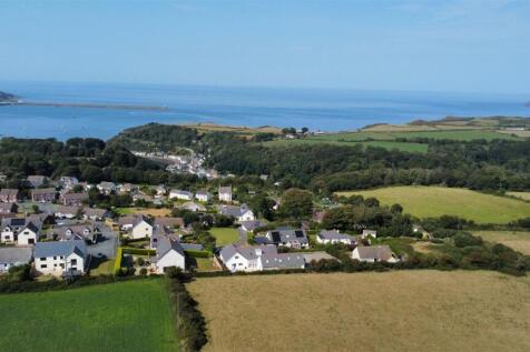 Highview,, Plas-y-Fron Fishguard, Pembrokeshire, S