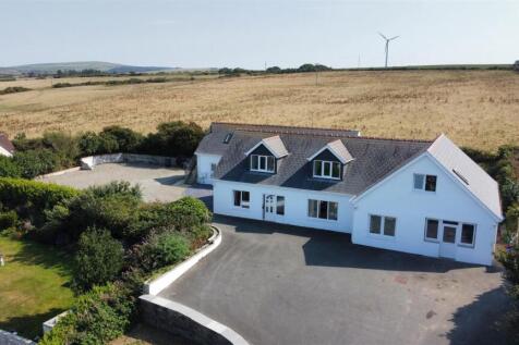 Highview,, Plas-y-Fron Fishguard, Pembrokeshire, S
