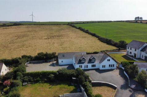 Highview,, Plas-y-Fron Fishguard, Pembrokeshire, S