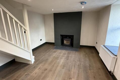 Sitting/Dining Room