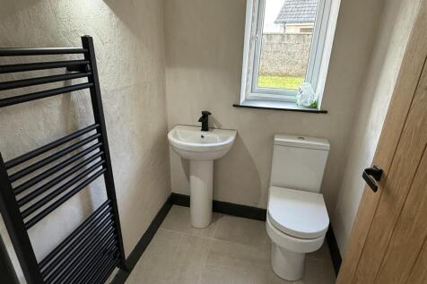 Separate WC