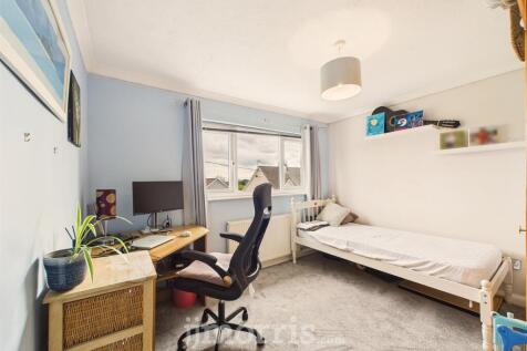 Bedroom Four/Office
