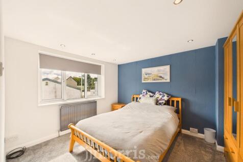 Bedroom 3 (rear)
