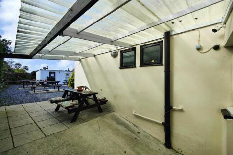 Lean to Covered Smoking Area