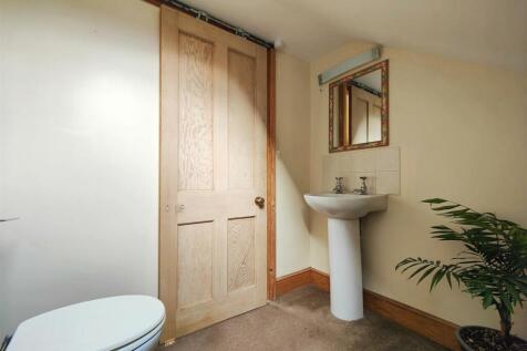 Separate WC