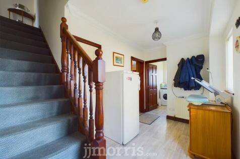 Side Entrance Hall