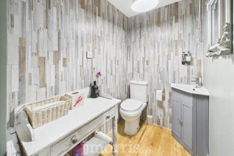 Ladies and Gents WC
