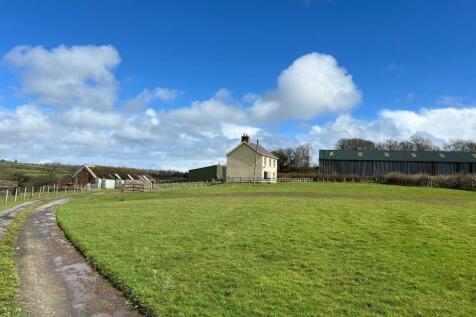 THE FARMHOUSE