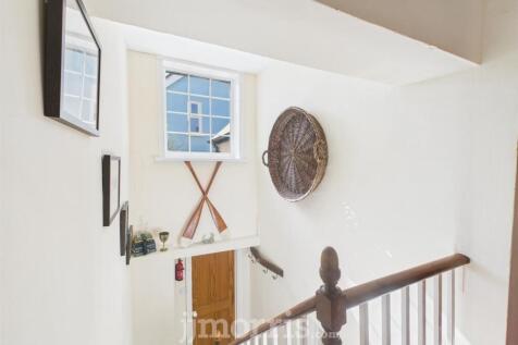 First Floor Landing (Split)