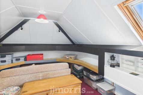 Loft Room 2