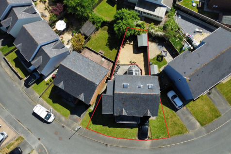 32, tudor gardens no.2.png