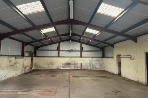Broadway Garage pic 3.jpg