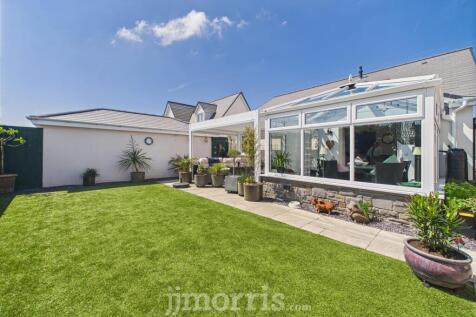 Externally/Garage