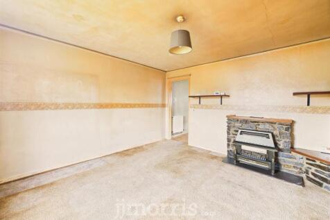 CAM02121G0-PR0160-STILL002.jpg