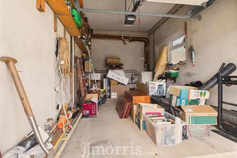 CAM02121G0-PR0168-STILL004.jpg