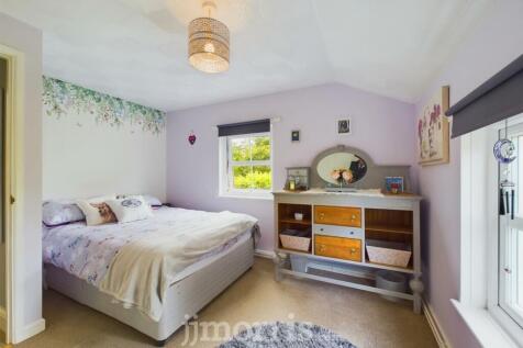 CAM01583G0-PR0148-STILL002.jpg