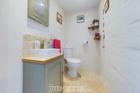 Cloak Room