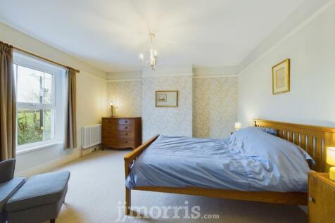 CAM01583G0-PR0210-STILL017.jpg
