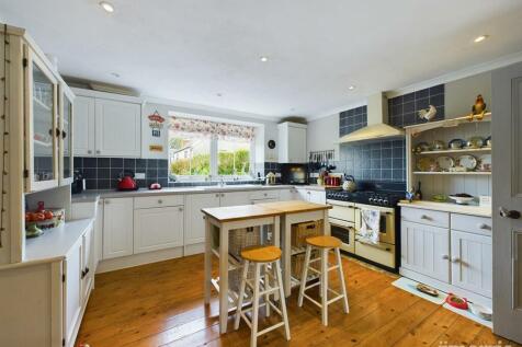 Kitchen / Breakfast Room
