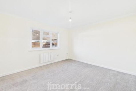 CAM01583G0-PR0239-STILL003.jpg
