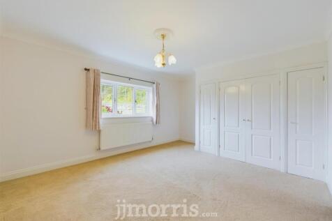 CAM01583G0-PR0201-STILL017.jpg