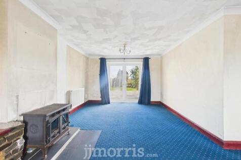 CAM01583G0-PR0245-STILL005.jpg