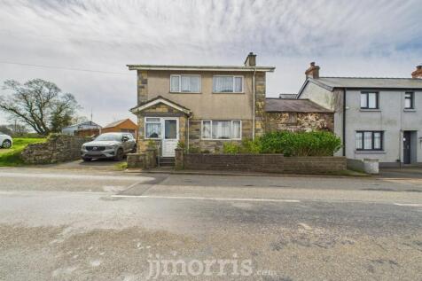 CAM02878G0-PR0009-STILL019.jpg