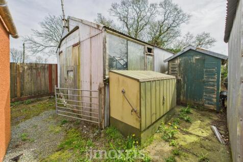 CAM02878G0-PR0009-STILL025.jpg