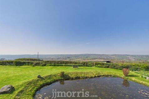 CAM02878G0-PR0012-STILL002.jpg