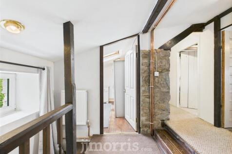 Inner Landing