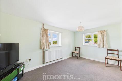 Sitting Room / Bedroom 4