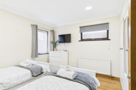 Rear Double Bedroom