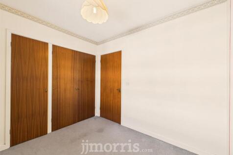CAM02878G0-PR0079-STILL002.jpg