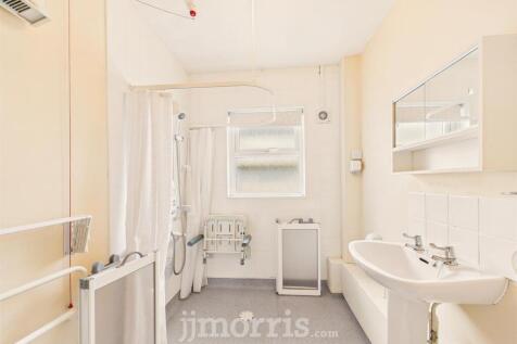 CAM02878G0-PR0079-STILL010.jpg