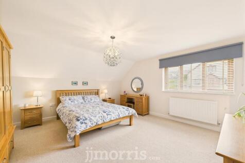 Bedroom 1 (Master)