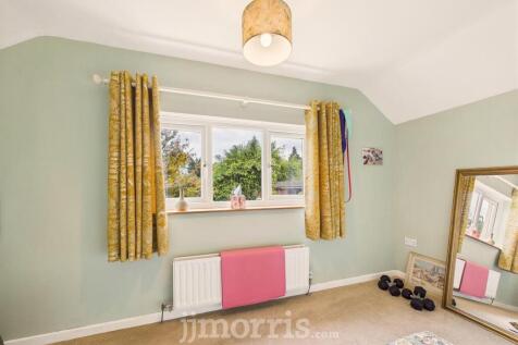 CAM02878G0-PR0063-STILL015.jpg
