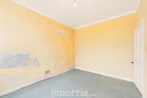 CAM02878G0-PR0060-STILL004.jpg