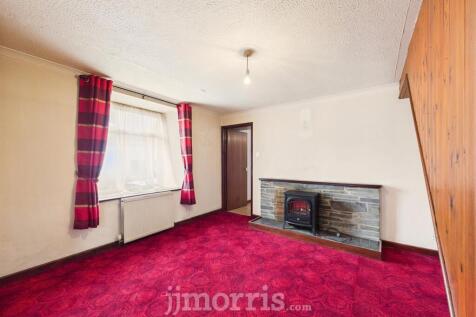 CAM02878G0-PR0068-STILL009.jpg