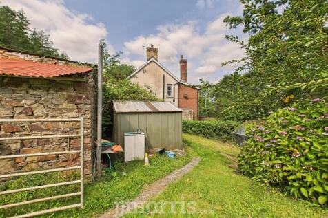 CAM02878G0-PR0069-STILL022.jpg