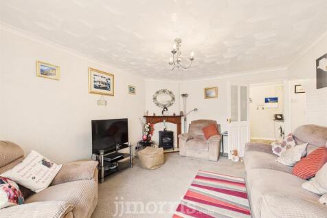 CAM02878G0-PR0070-STILL009.jpg