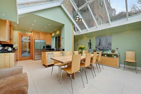Brook Green - Kitchen.JPG