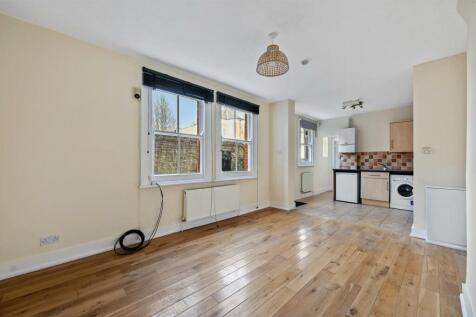 Flat 2 - Reception