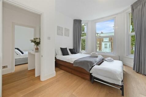 holland road- bedroom 6 (1).JPG