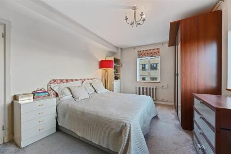 Latymer Court - BedroomB3 (1).JPG