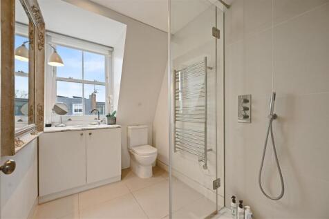 Southerton Road - Shower Room