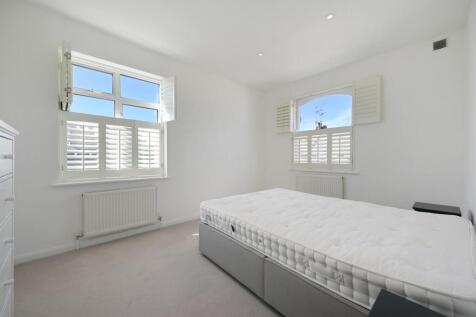 FBL -  Sterndale Road - Bedroom1 (1).JPG